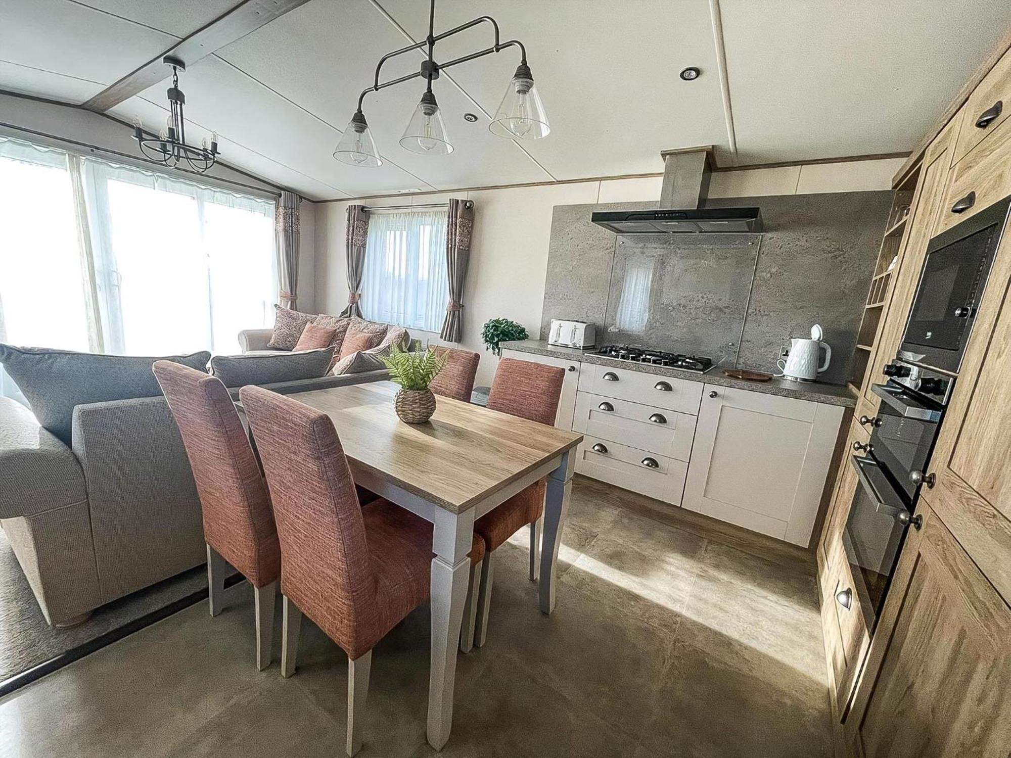 Stunning 8 Berth Caravan With Decking At Kessingland Beach Ref 90017D Benacre Buitenkant foto